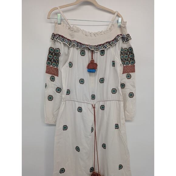 NWT FIGUE Helens Off-shoulder Embroidered Midi Dress Size M White #1A463 - Picture 4 of 9